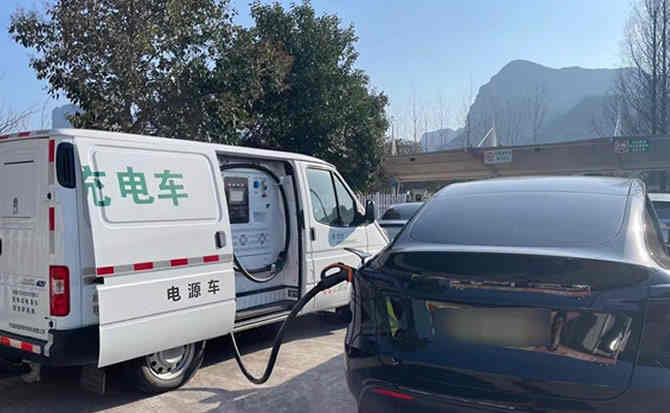 桥东区汽车搭电