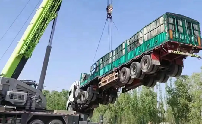 桥东区道路脱困救援案例